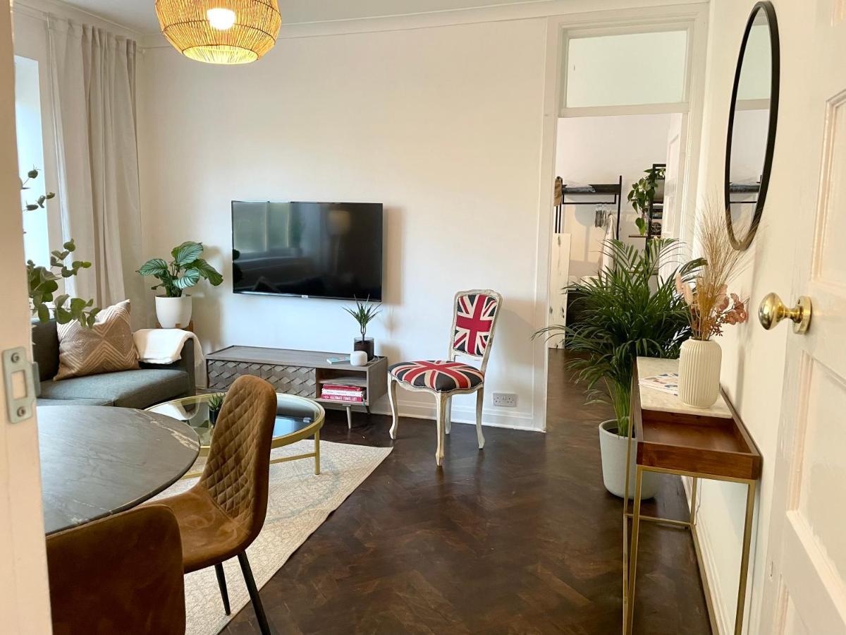 Newly Refurbished 2 Bedroom Apartment In South Londres Exterior foto