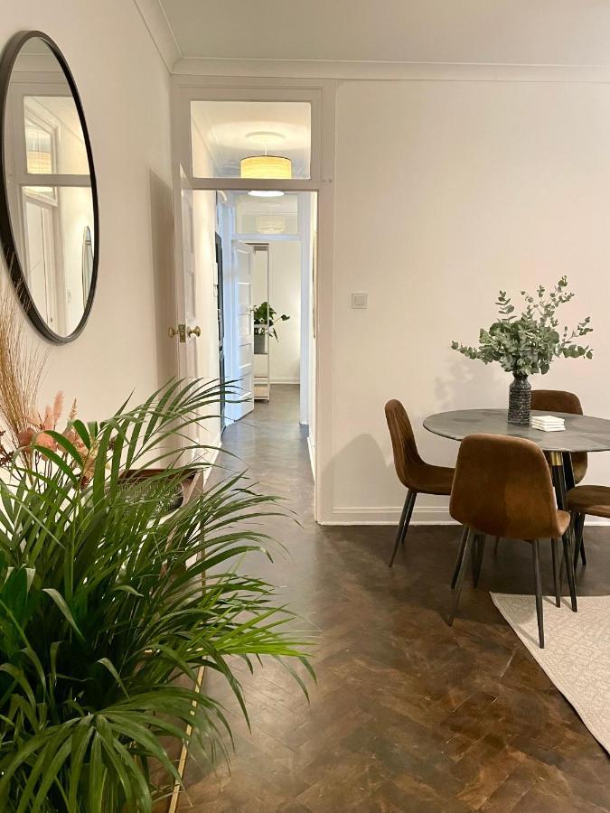 Newly Refurbished 2 Bedroom Apartment In South Londres Exterior foto